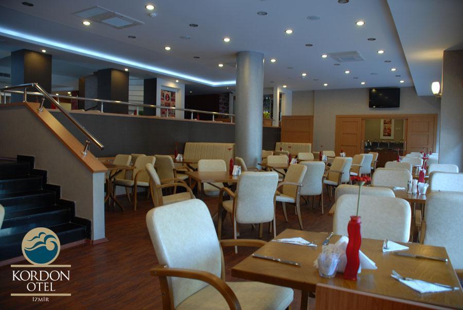 Kordon Hotel Alsancak Измир Екстериор снимка